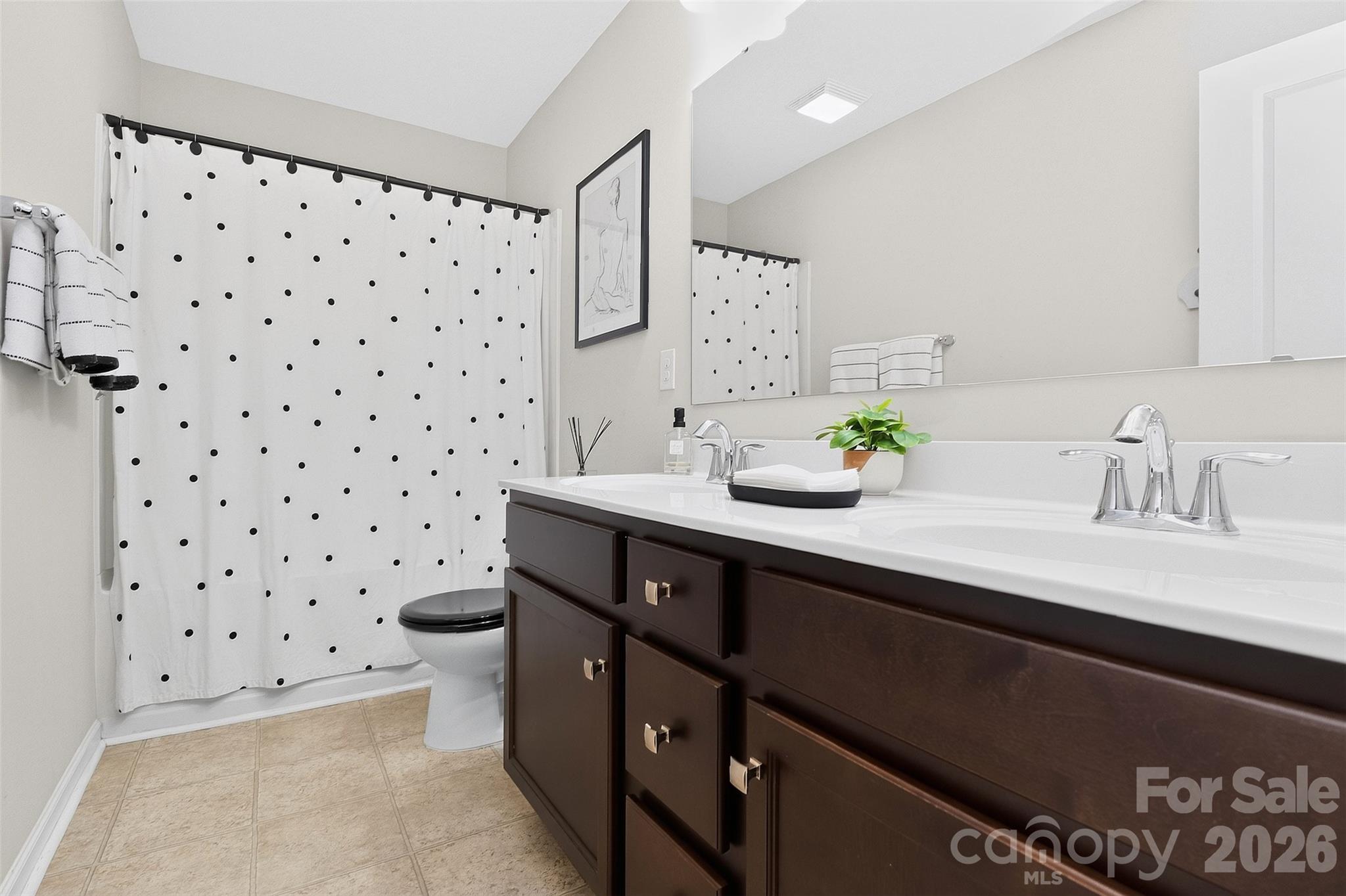 8122 Mossy Rock Road Property Photo 24