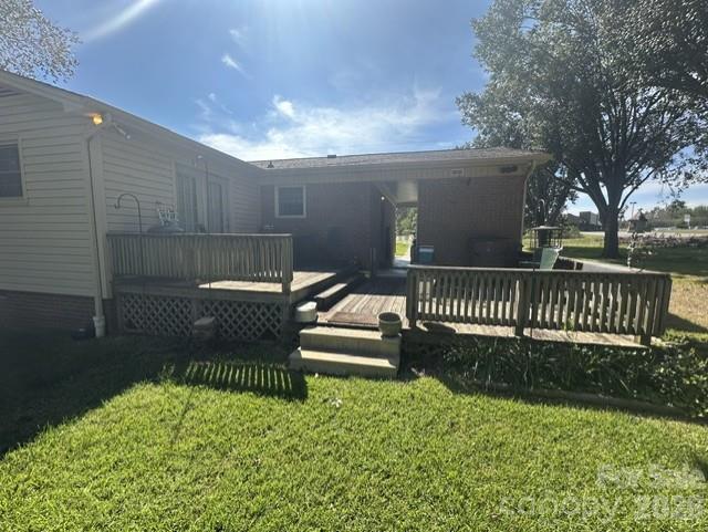 1415 Melrose Drive Property Photo 4