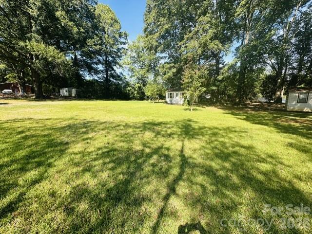 1415 Melrose Drive Property Photo 5