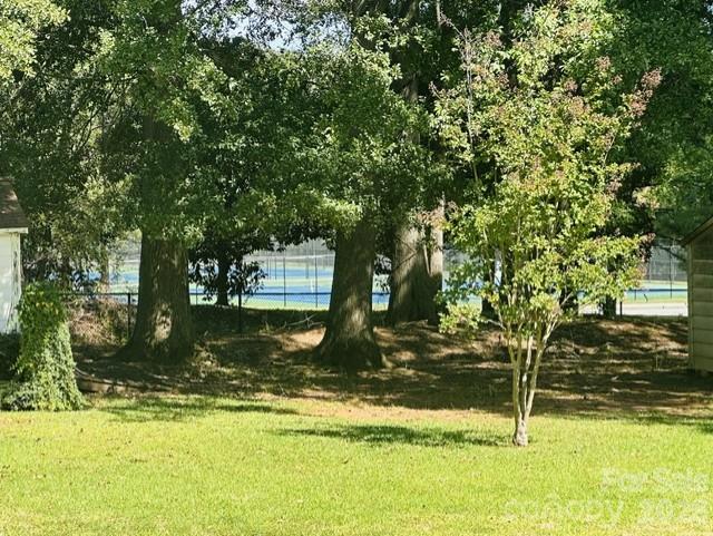 1415 Melrose Drive Property Photo 6