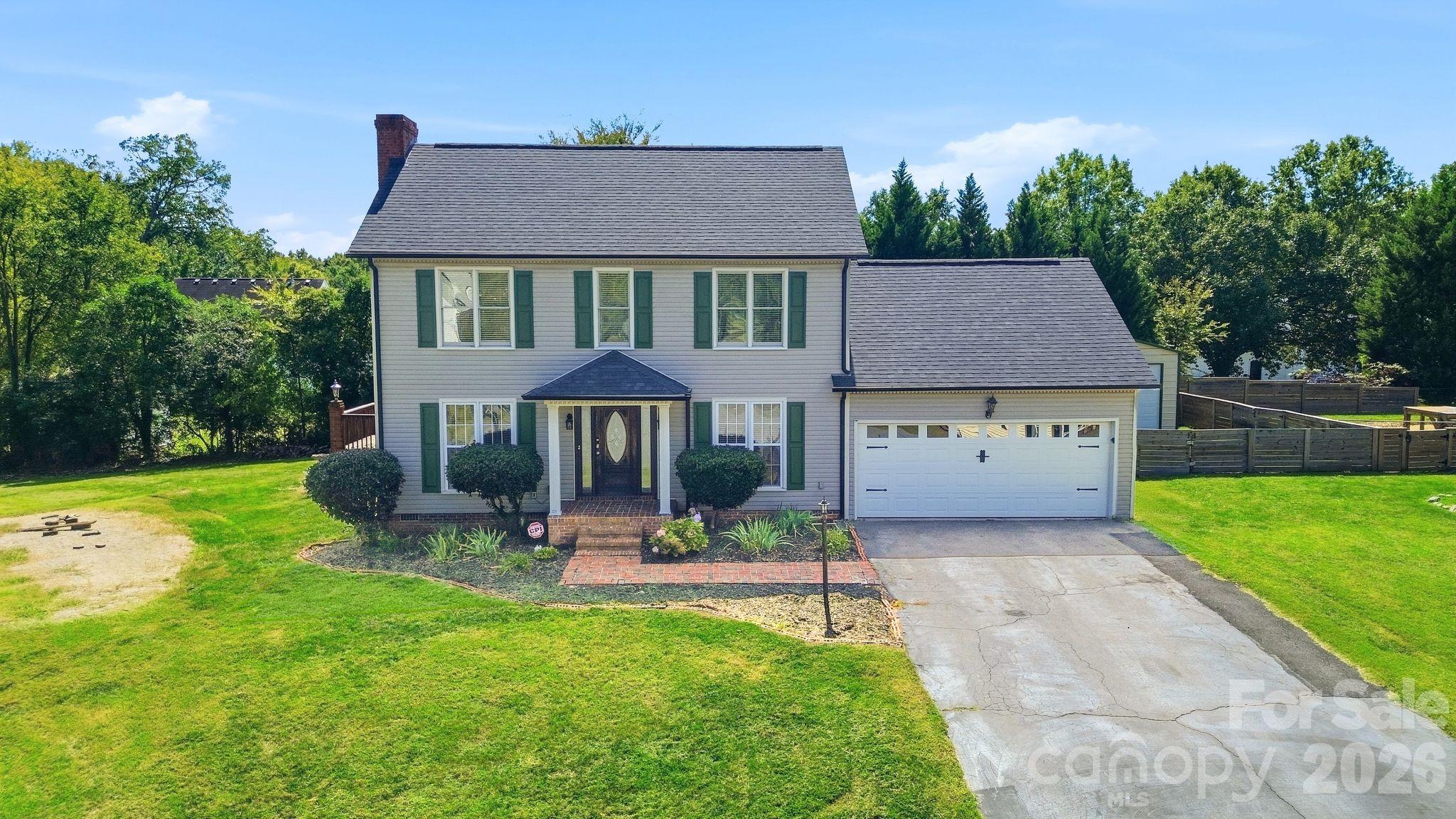 2351 Ellerbe Drive Property Photo 1