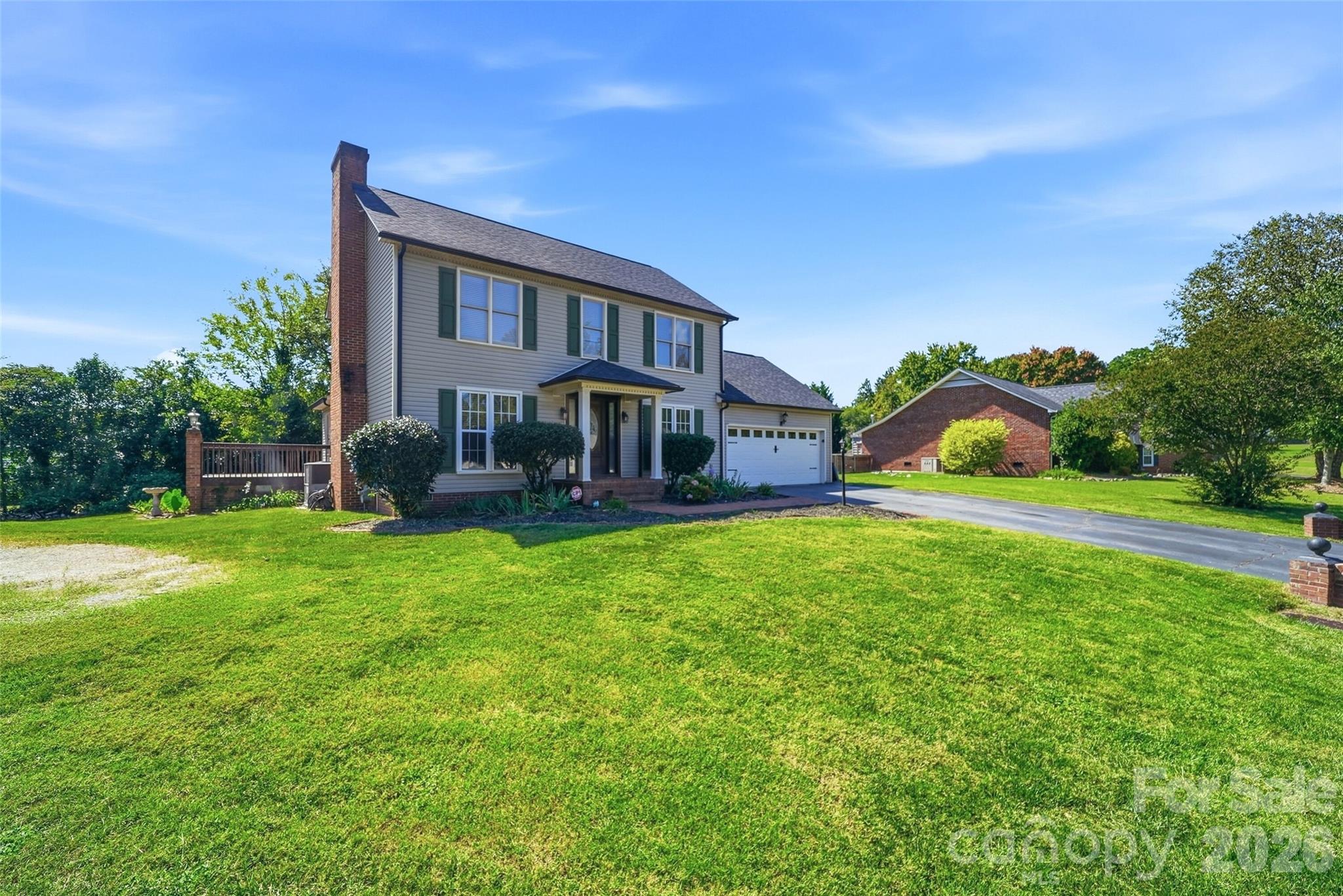 2351 Ellerbe Drive Property Photo 6