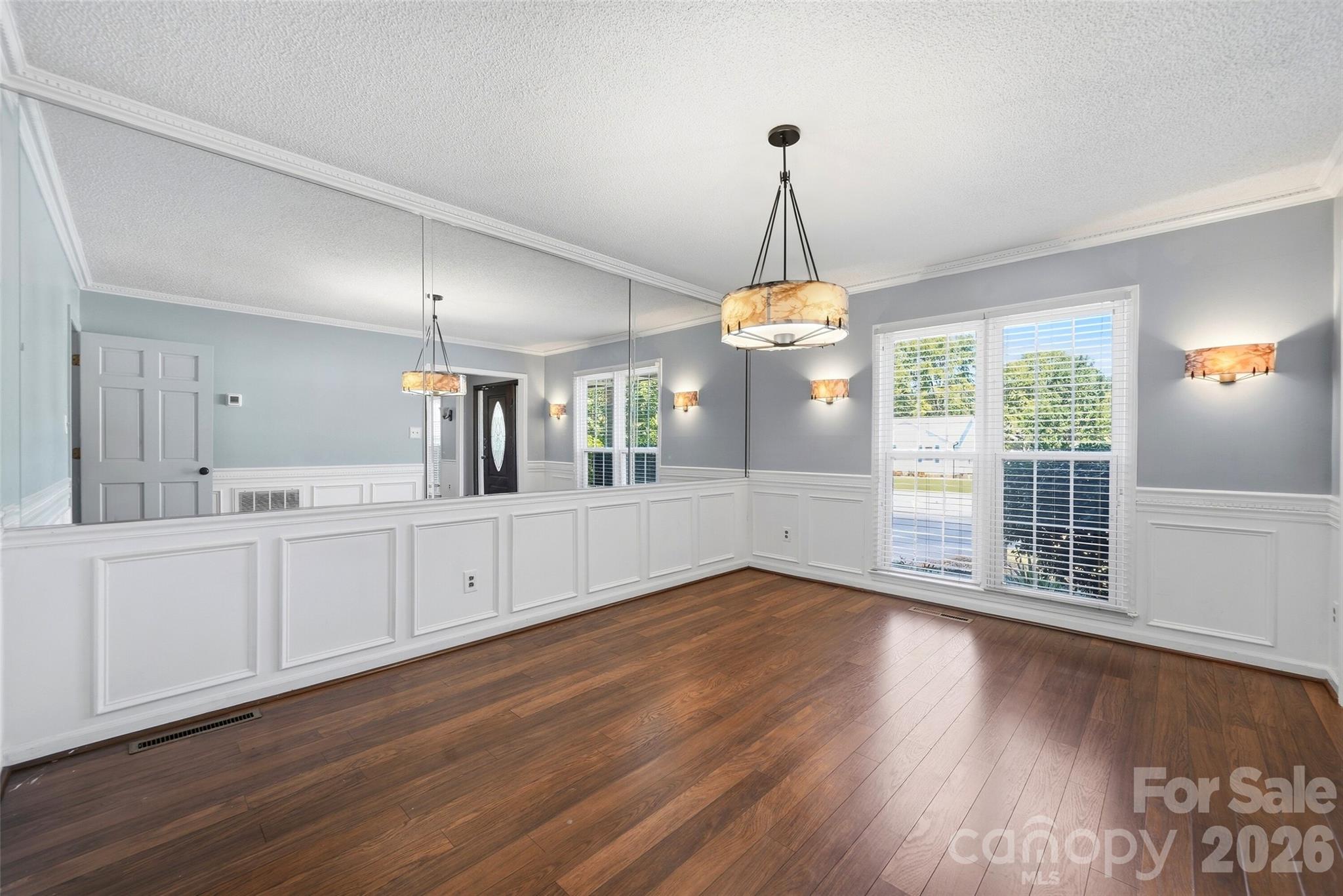 2351 Ellerbe Drive Property Photo 11