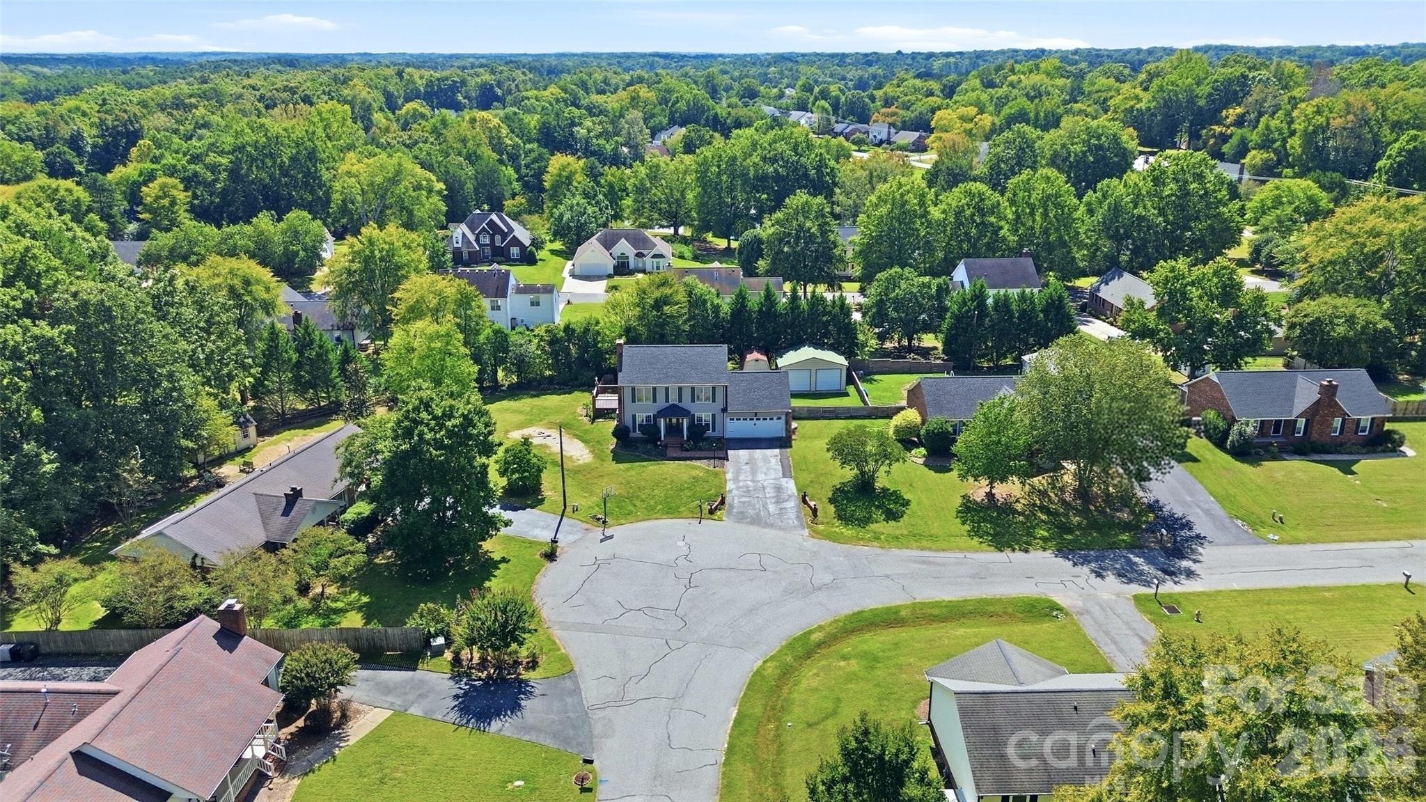 2351 Ellerbe Drive Property Photo 32