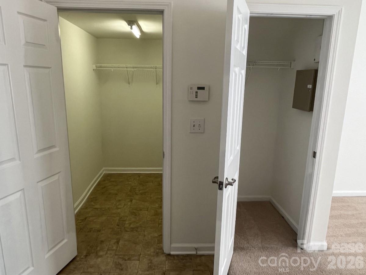 9956 Kings Parade Boulevard Property Photo 12