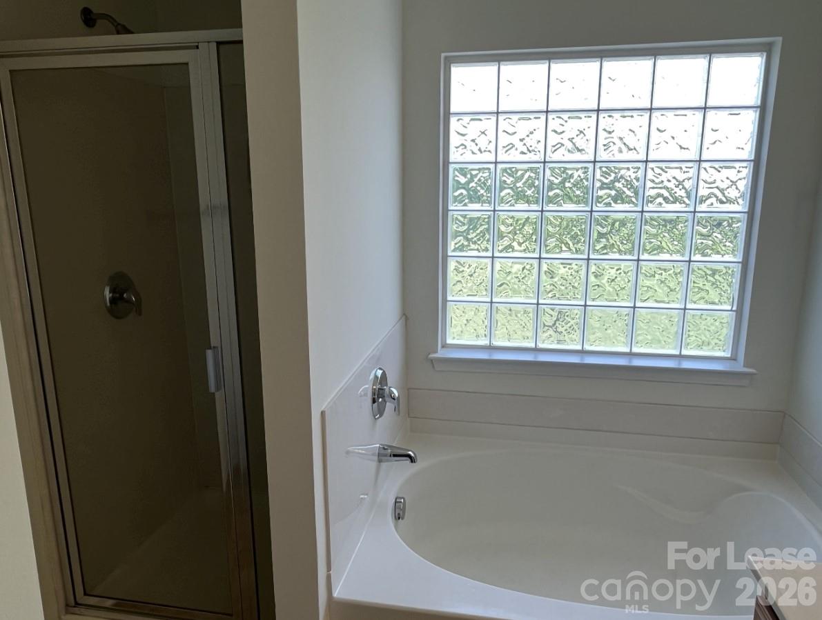 9956 Kings Parade Boulevard Property Photo 20