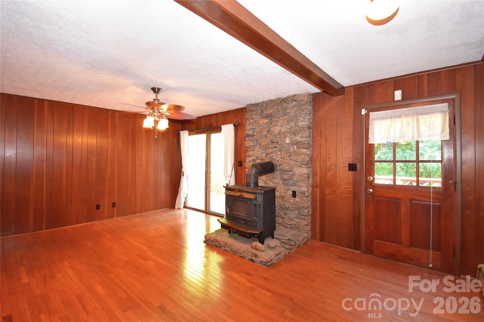 586 Justice Ridge Road Property Photo 9