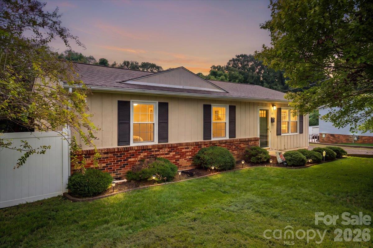 101 Cedar Lane Property Photo 2
