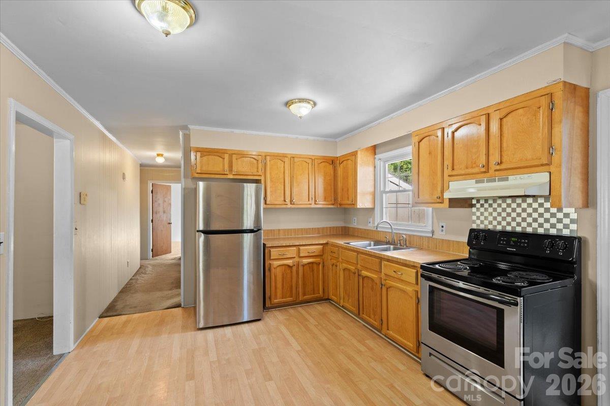 101 Cedar Lane Property Photo 7