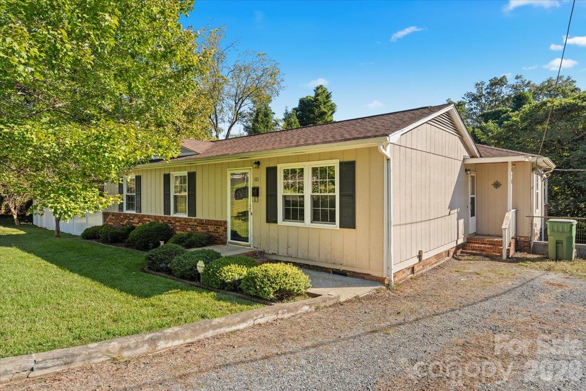 101 Cedar Lane Property Photo 19