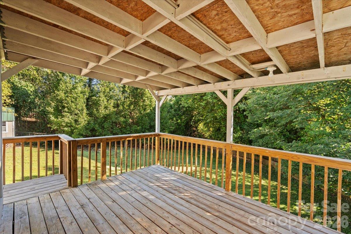 101 Cedar Lane Property Photo 20