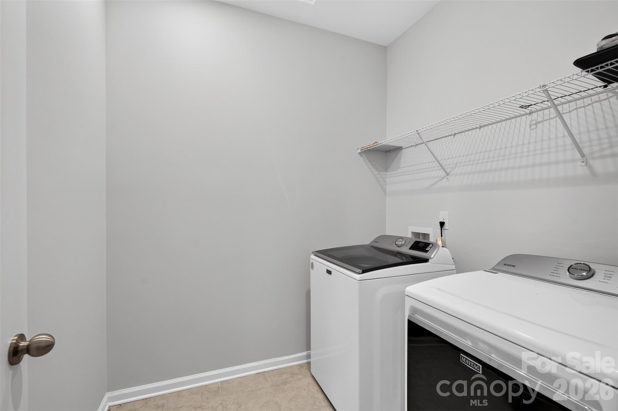 5002 Kinsbridge Drive Property Photo 21