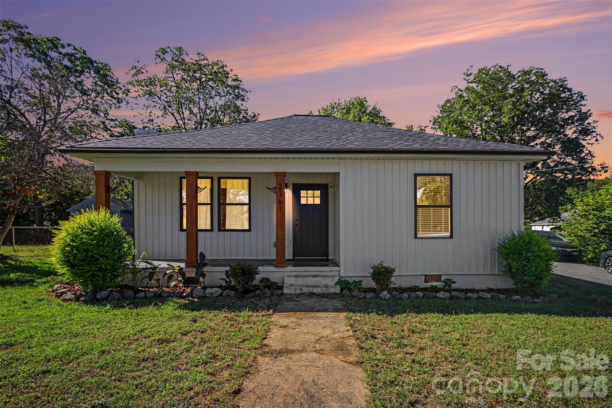 2361 Myrtle Avenue Property Photo 23