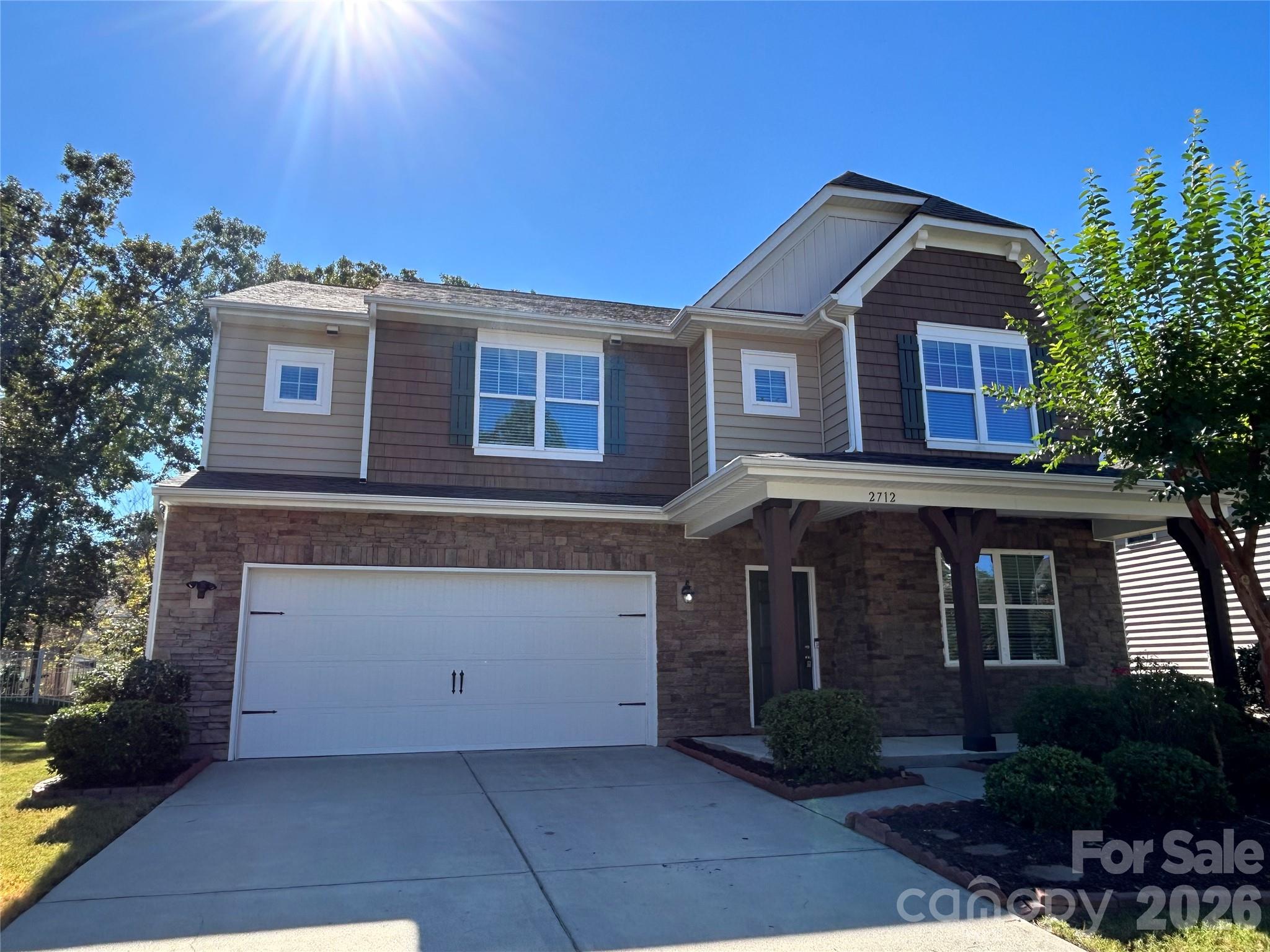 2712 Lawson Drive Property Photo 1