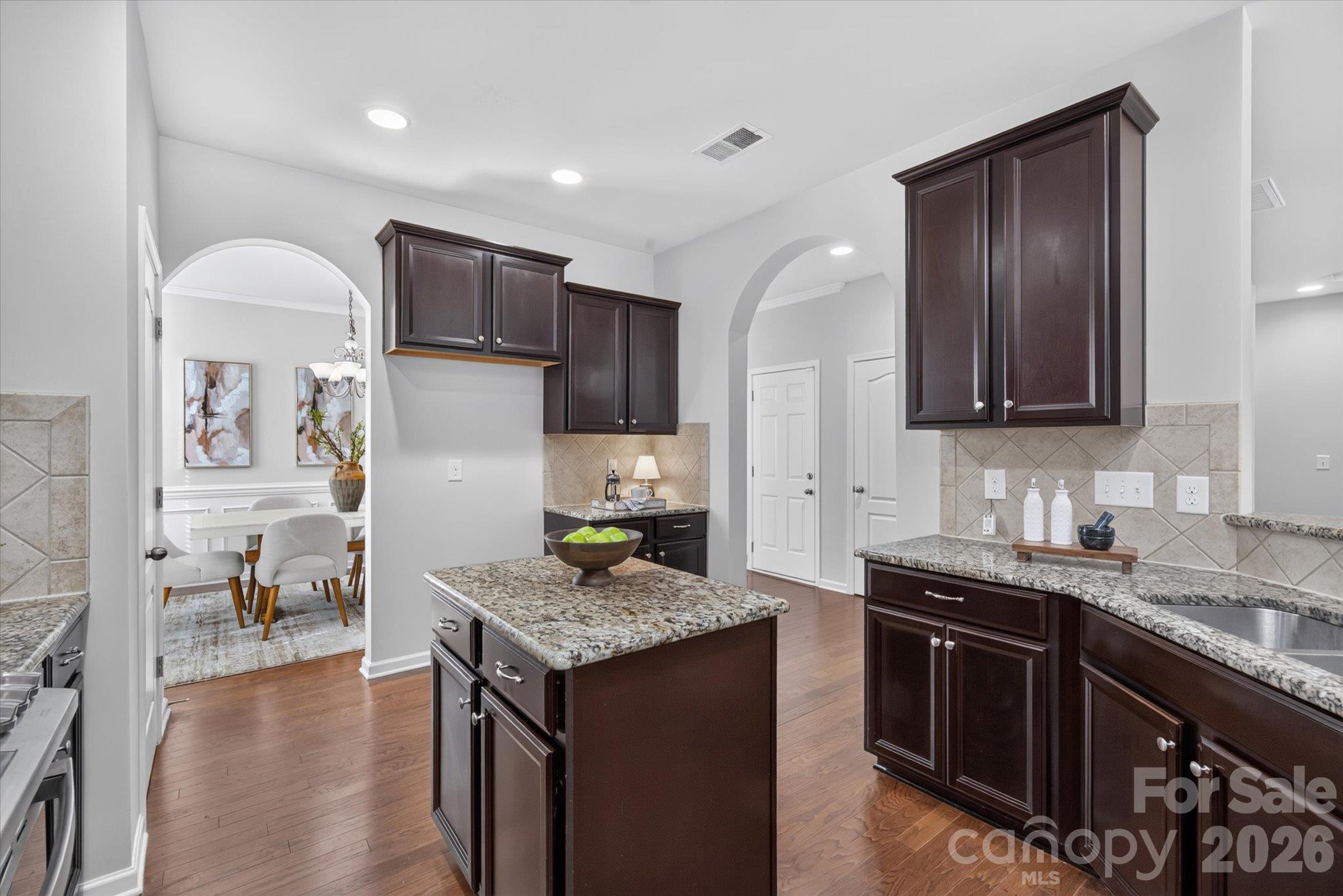 2712 Lawson Drive Property Photo 11