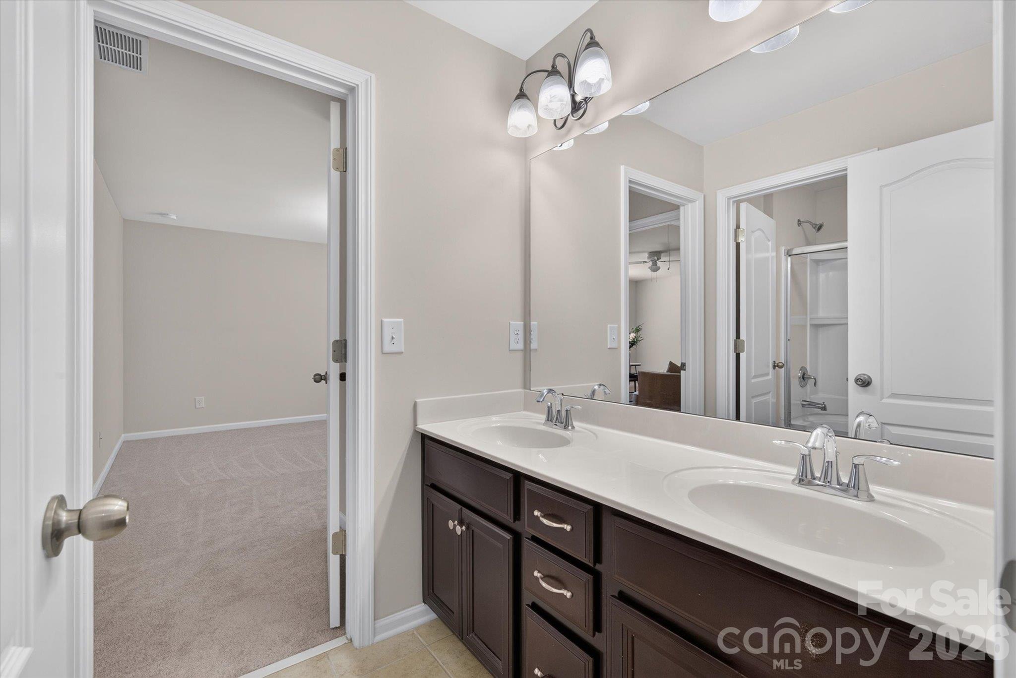 2712 Lawson Drive Property Photo 29