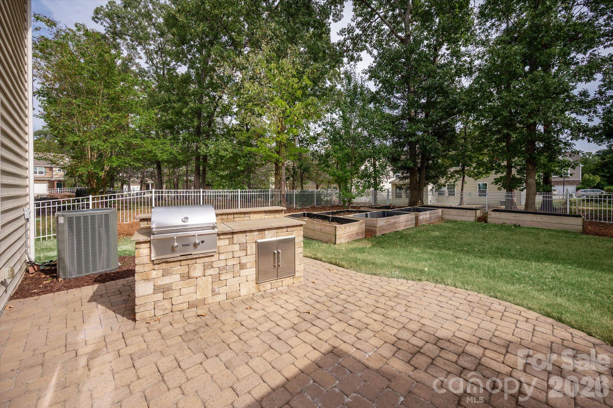 2712 Lawson Drive Property Photo 39