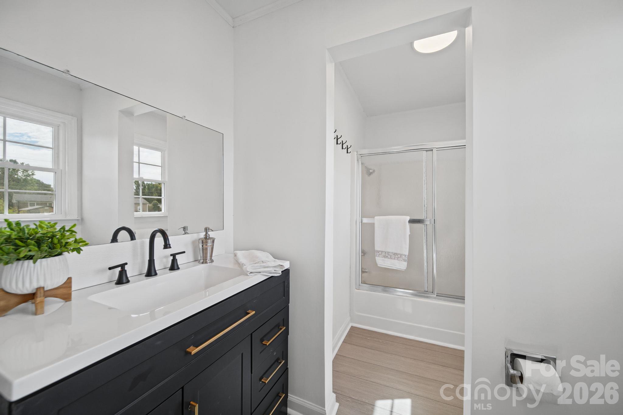 109 Colonial Drive Property Photo 15