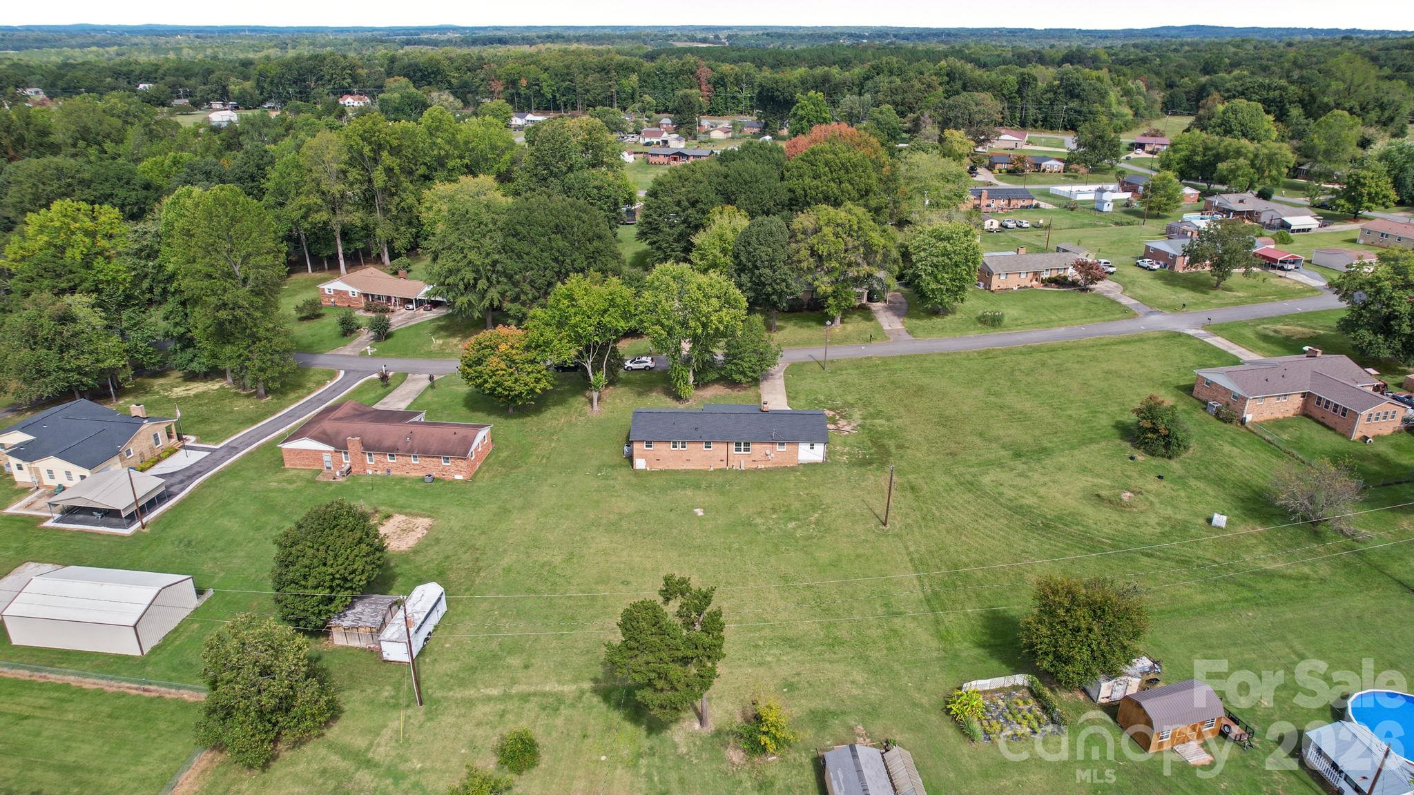 109 Colonial Drive Property Photo 21