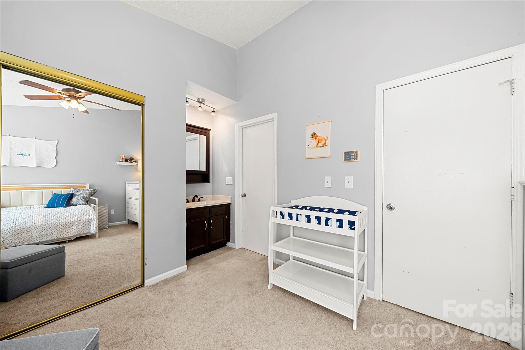 8251 Circle Tree Lane Property Photo 19