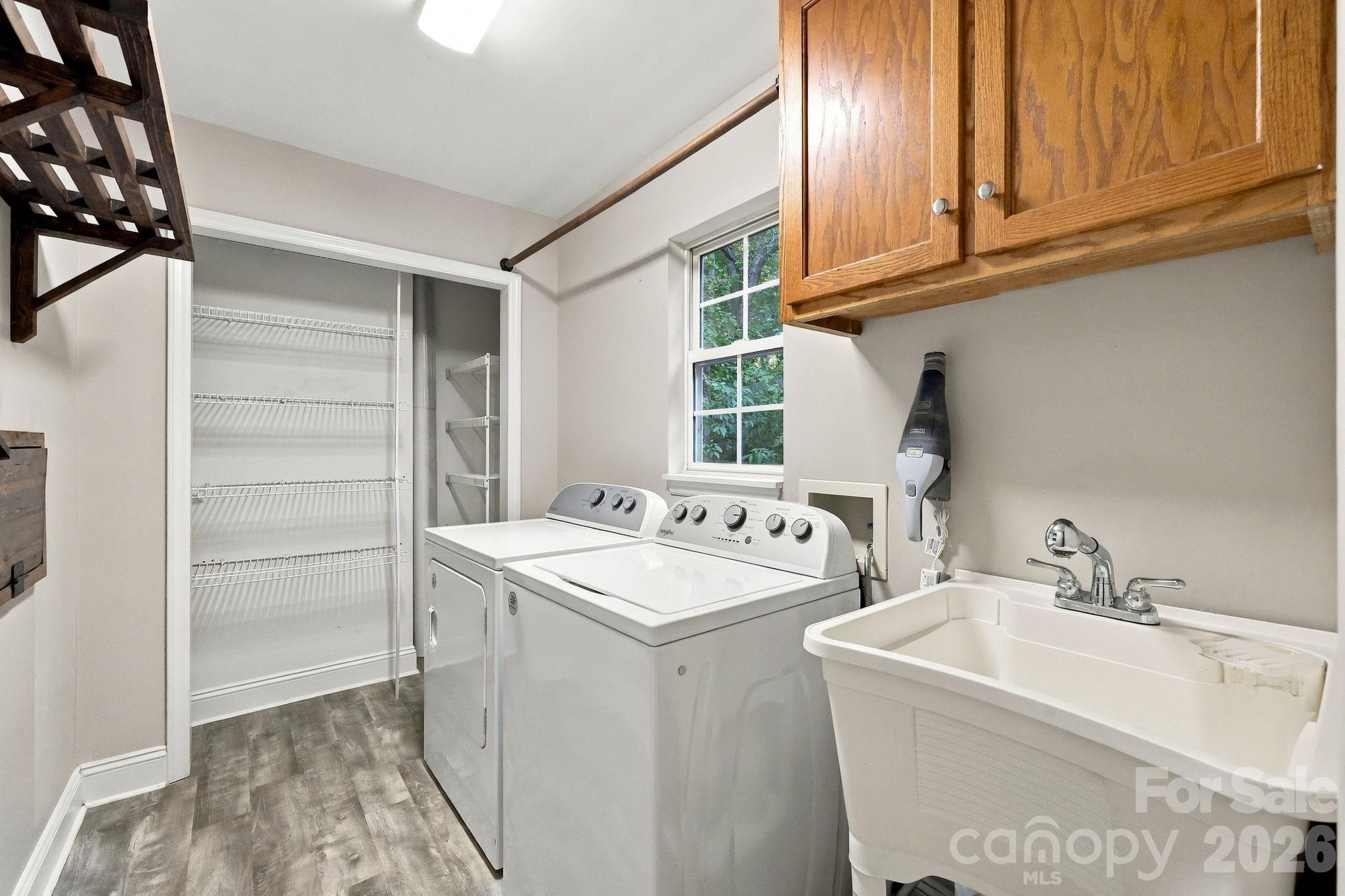205 Colonial Avenue Property Photo 15