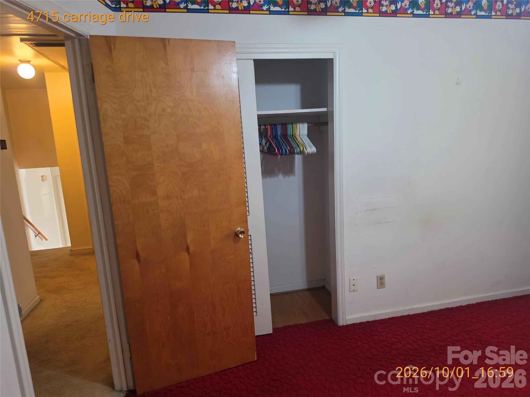 4715 Carriage Drive Circle Property Photo 15