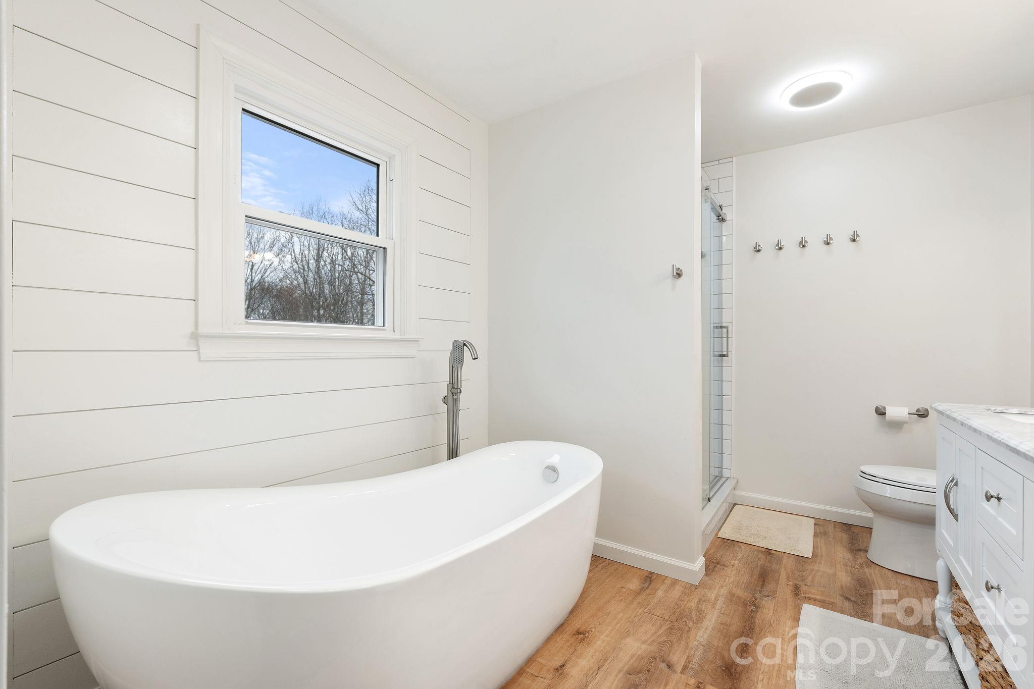 7000 Tramore Lane Property Photo 24