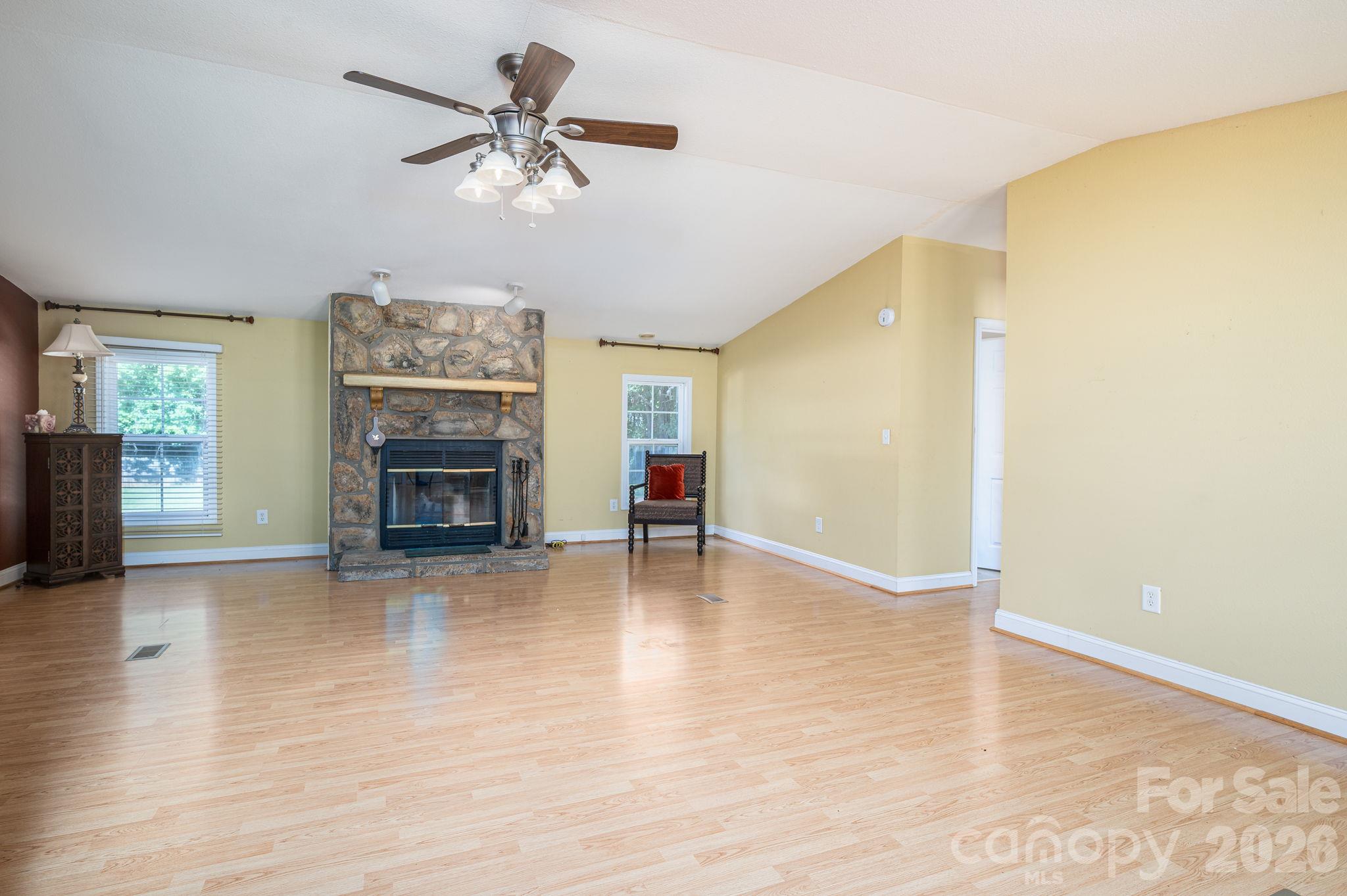 147 Finger Street Property Photo 8