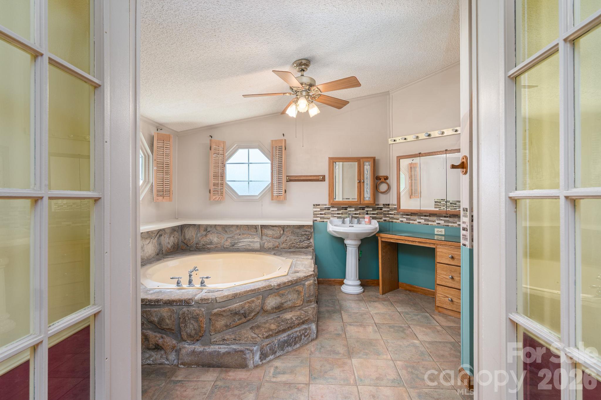 147 Finger Street Property Photo 11