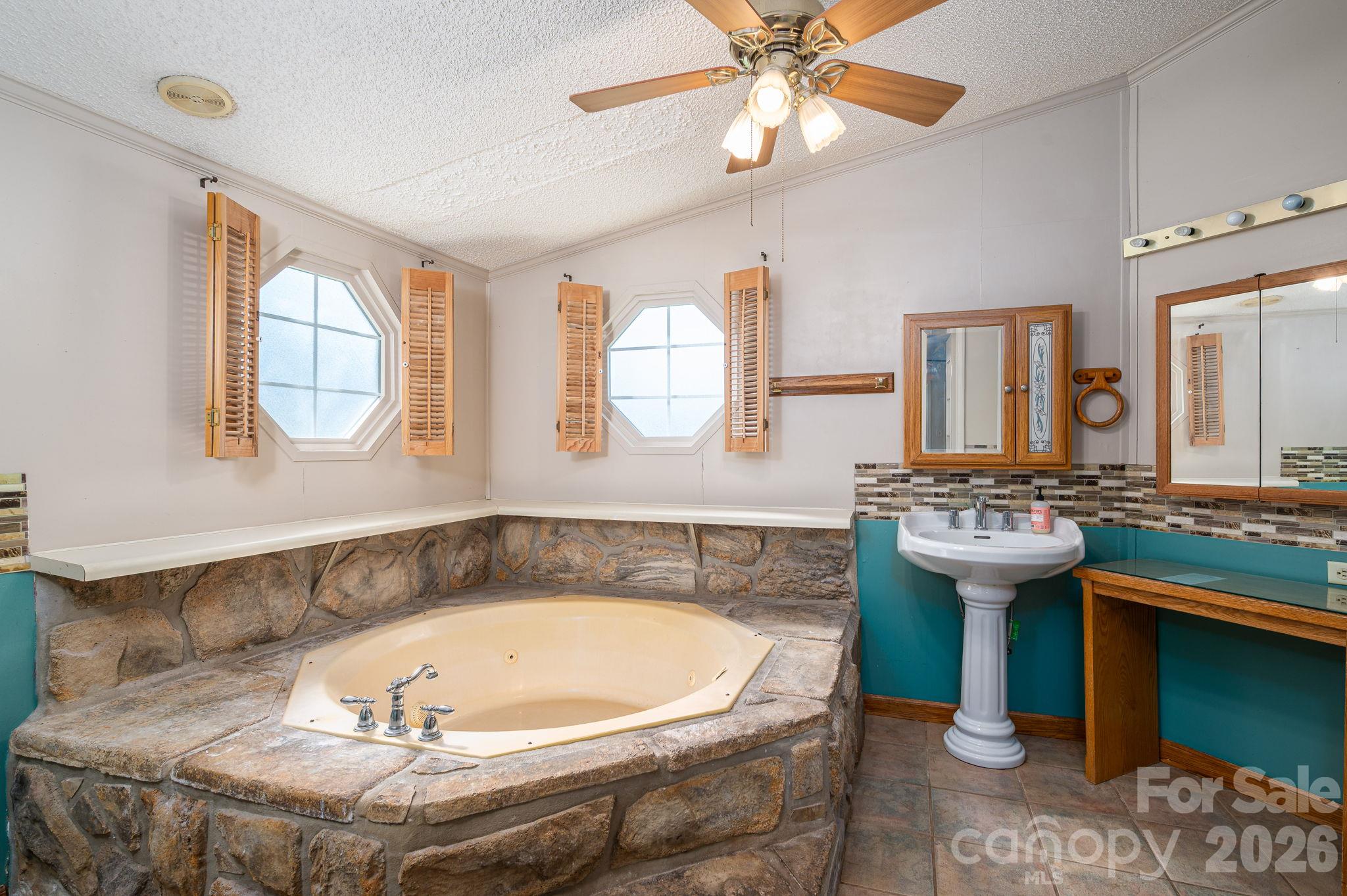 147 Finger Street Property Photo 12