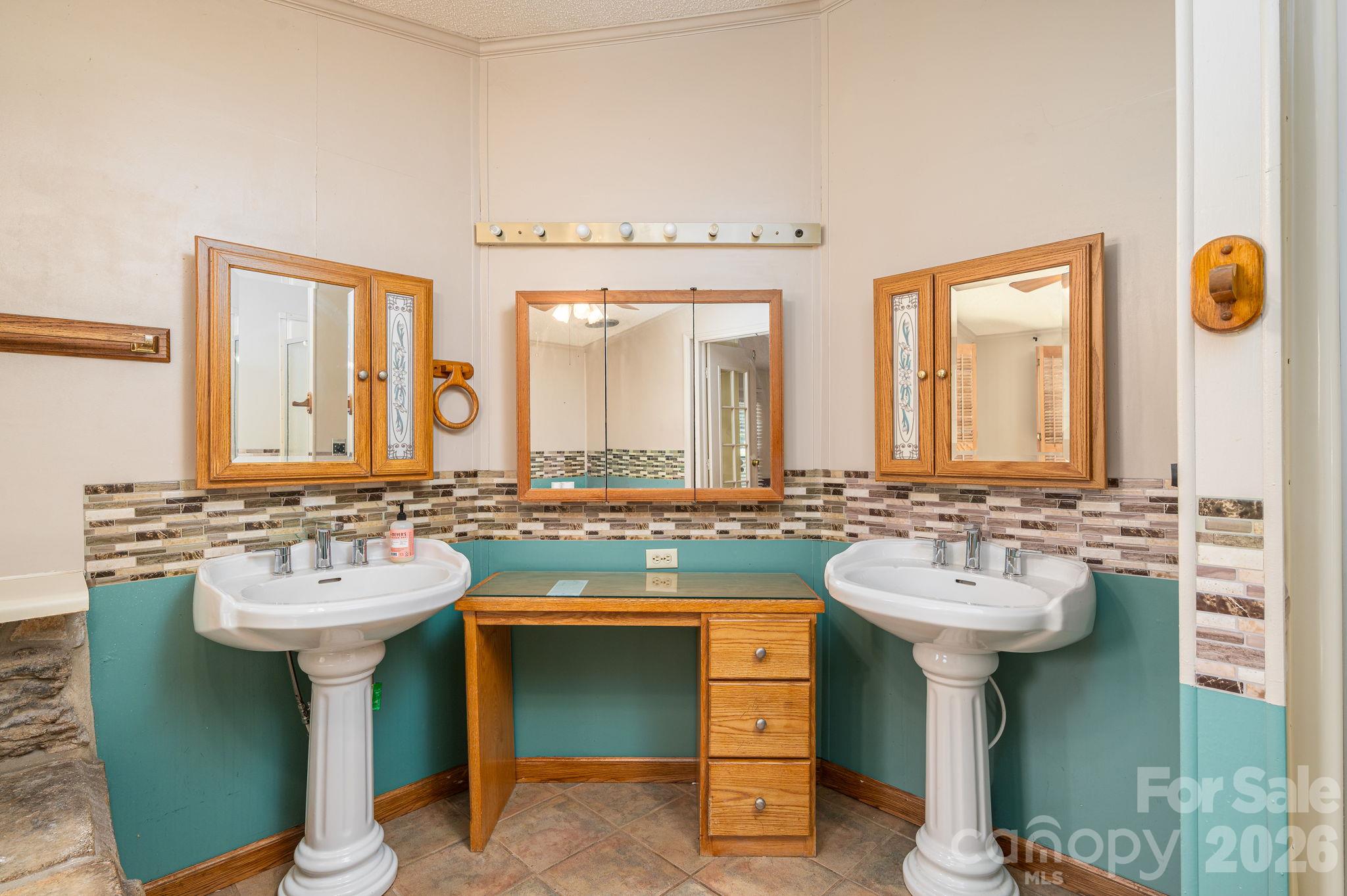 147 Finger Street Property Photo 13