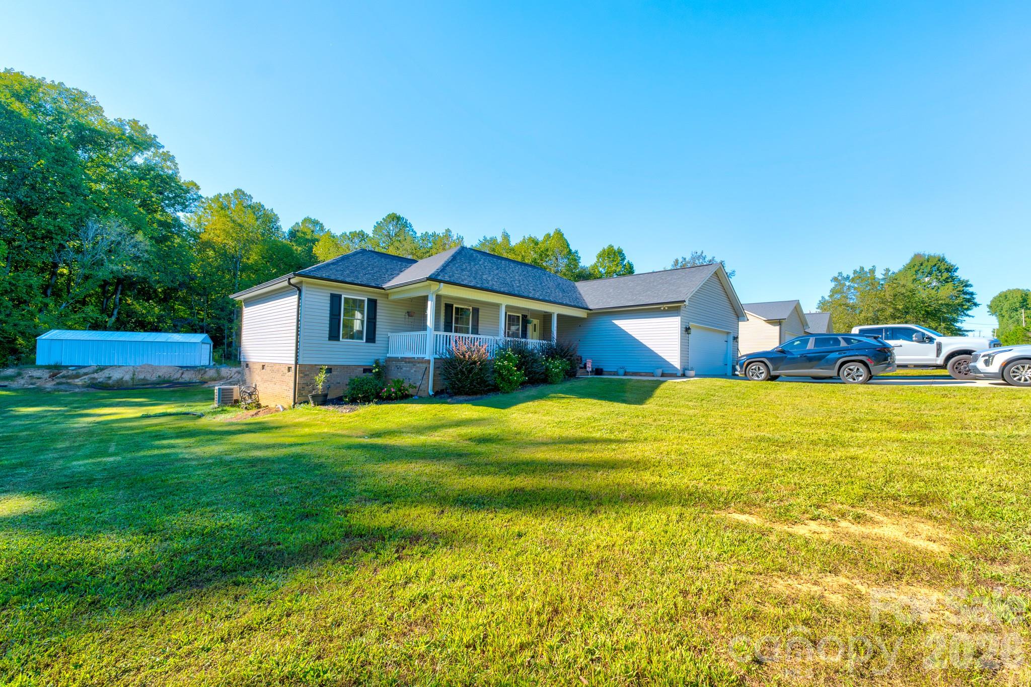 301 Delview Drive 5 Property Photo 3
