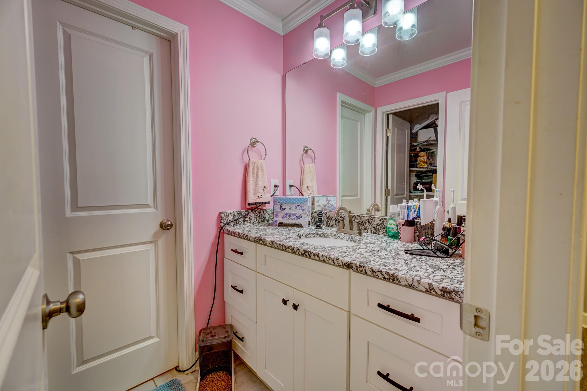 301 Delview Drive 5 Property Photo 15