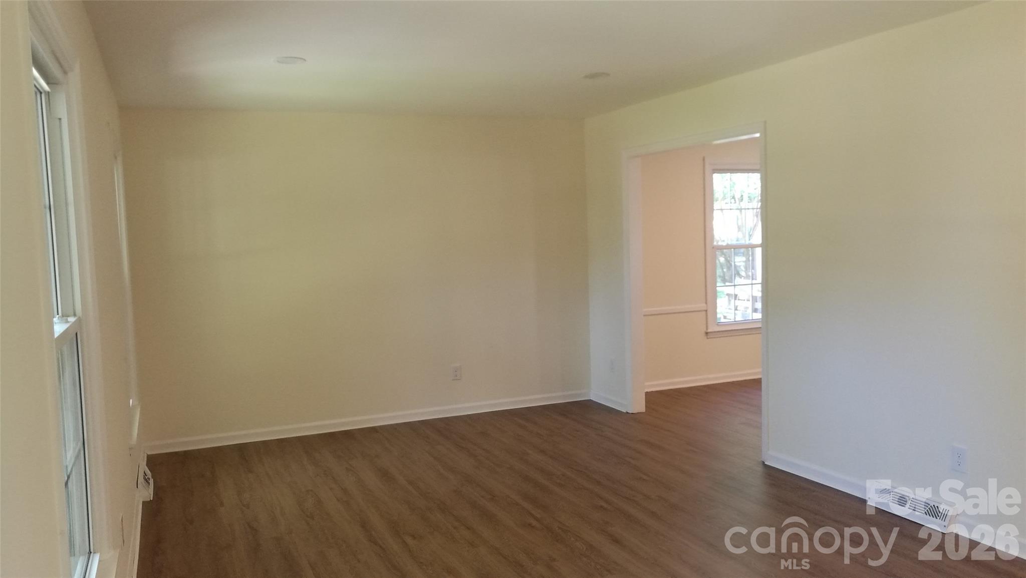 1140 Fieldstone Road Property Photo 3
