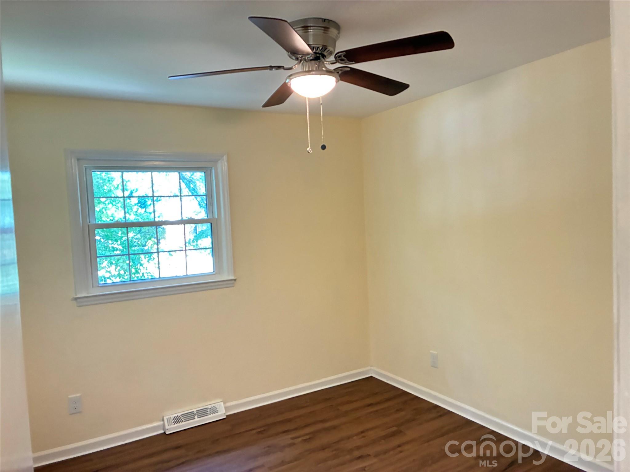 1140 Fieldstone Road Property Photo 13