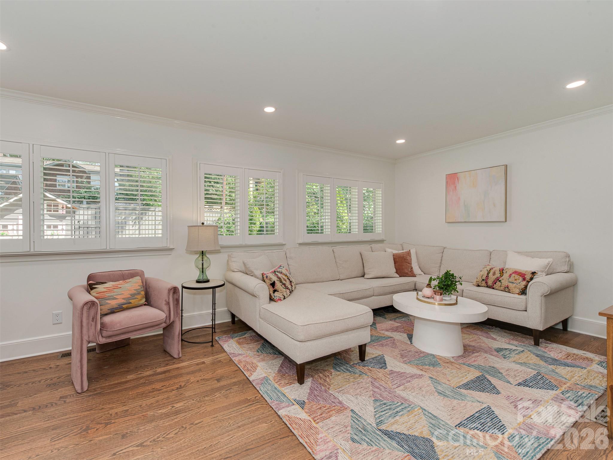 723 Romany Road Property Photo 12