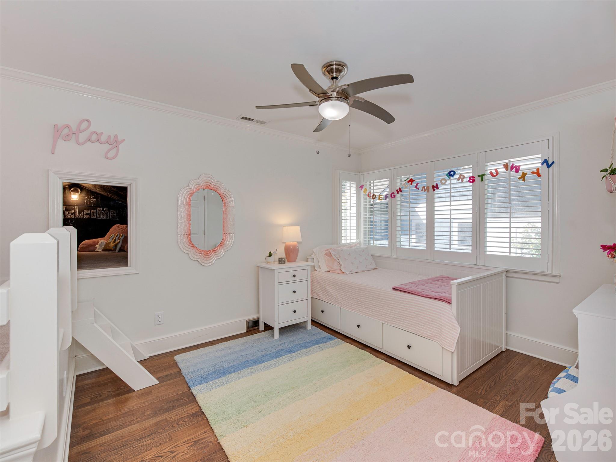 723 Romany Road Property Photo 17