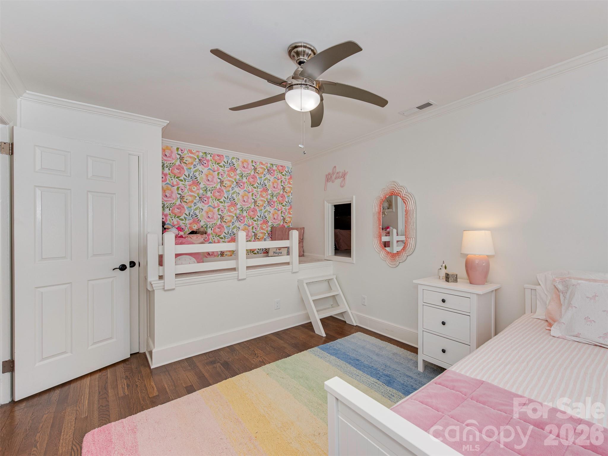723 Romany Road Property Photo 18