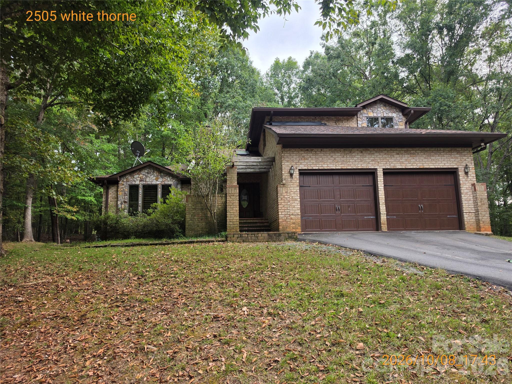 2505 White Thorne Lane Property Photo 1