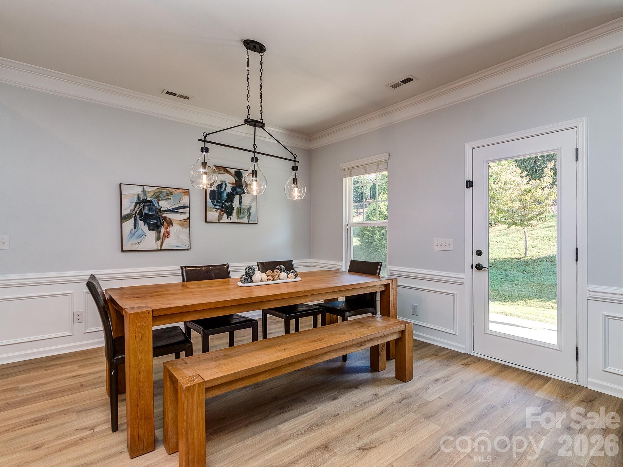 3827 Park South Station Boulevard Property Photo 6
