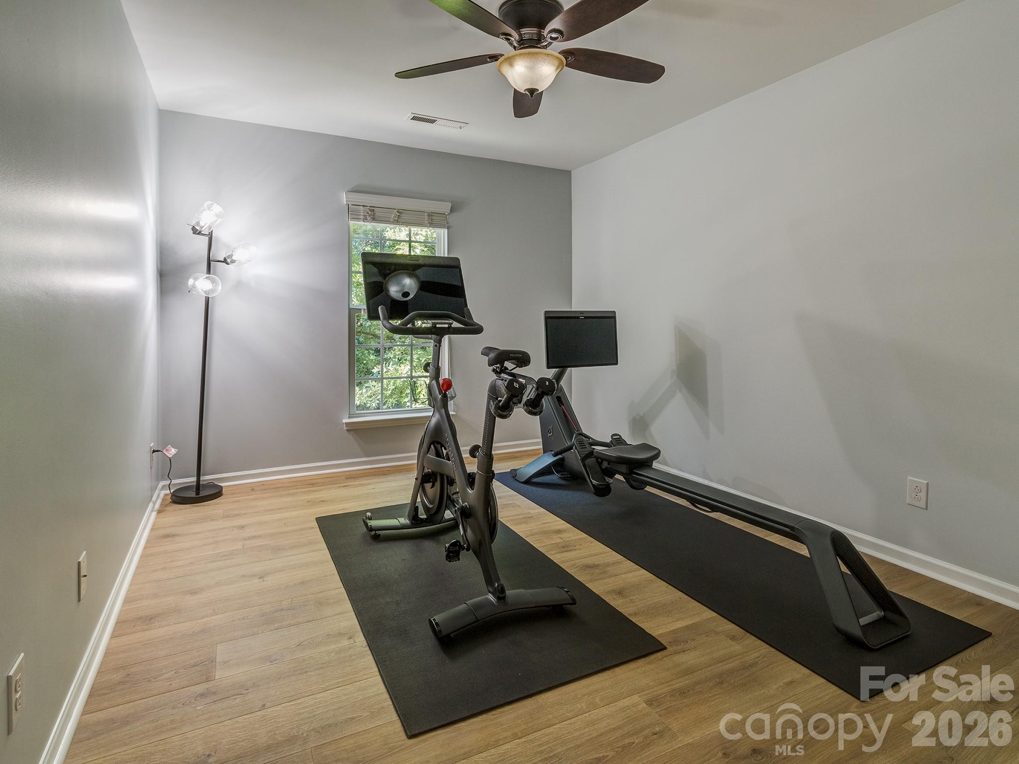3827 Park South Station Boulevard Property Photo 20