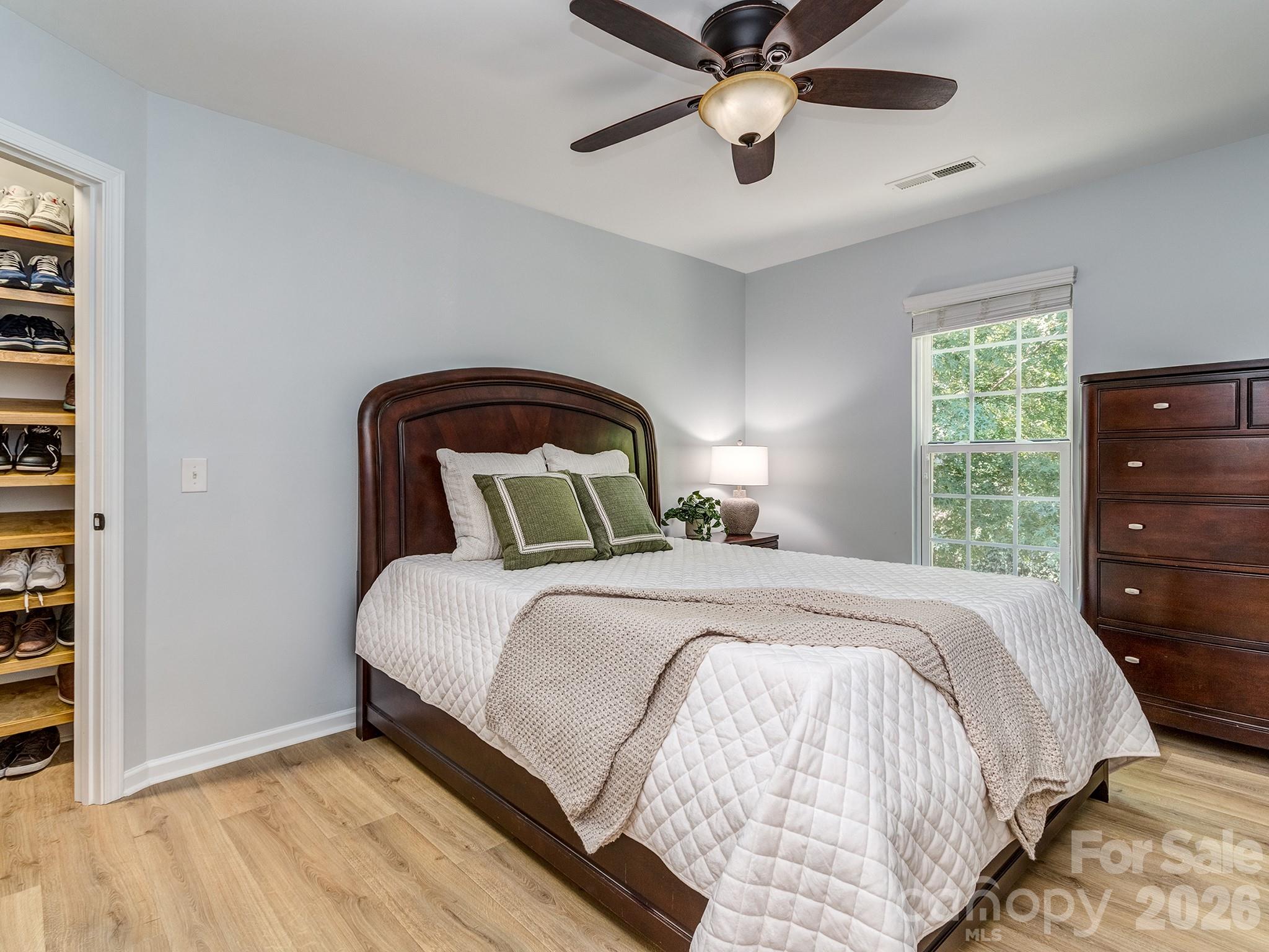 3827 Park South Station Boulevard Property Photo 21