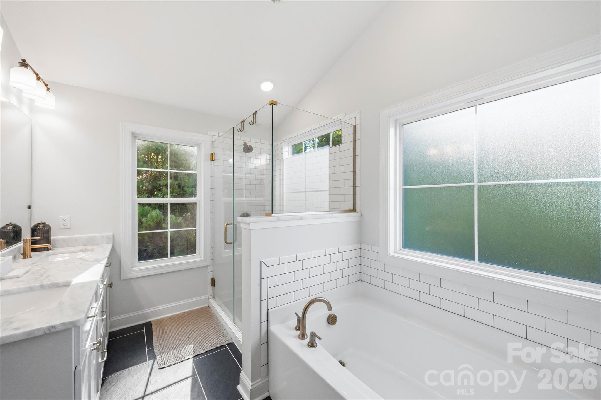 419 Spruce Place A Property Photo 24