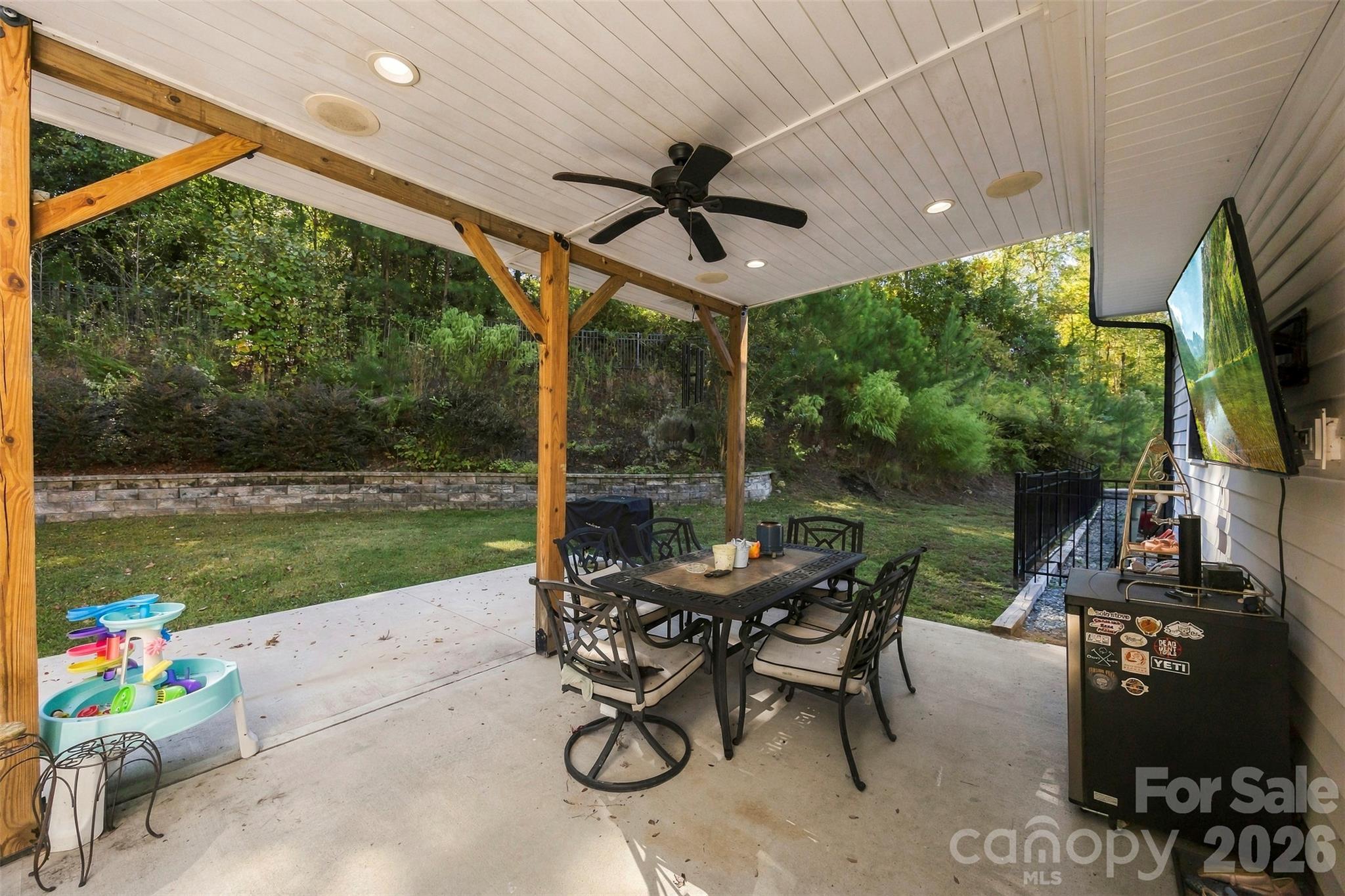 419 Spruce Place A Property Photo 37