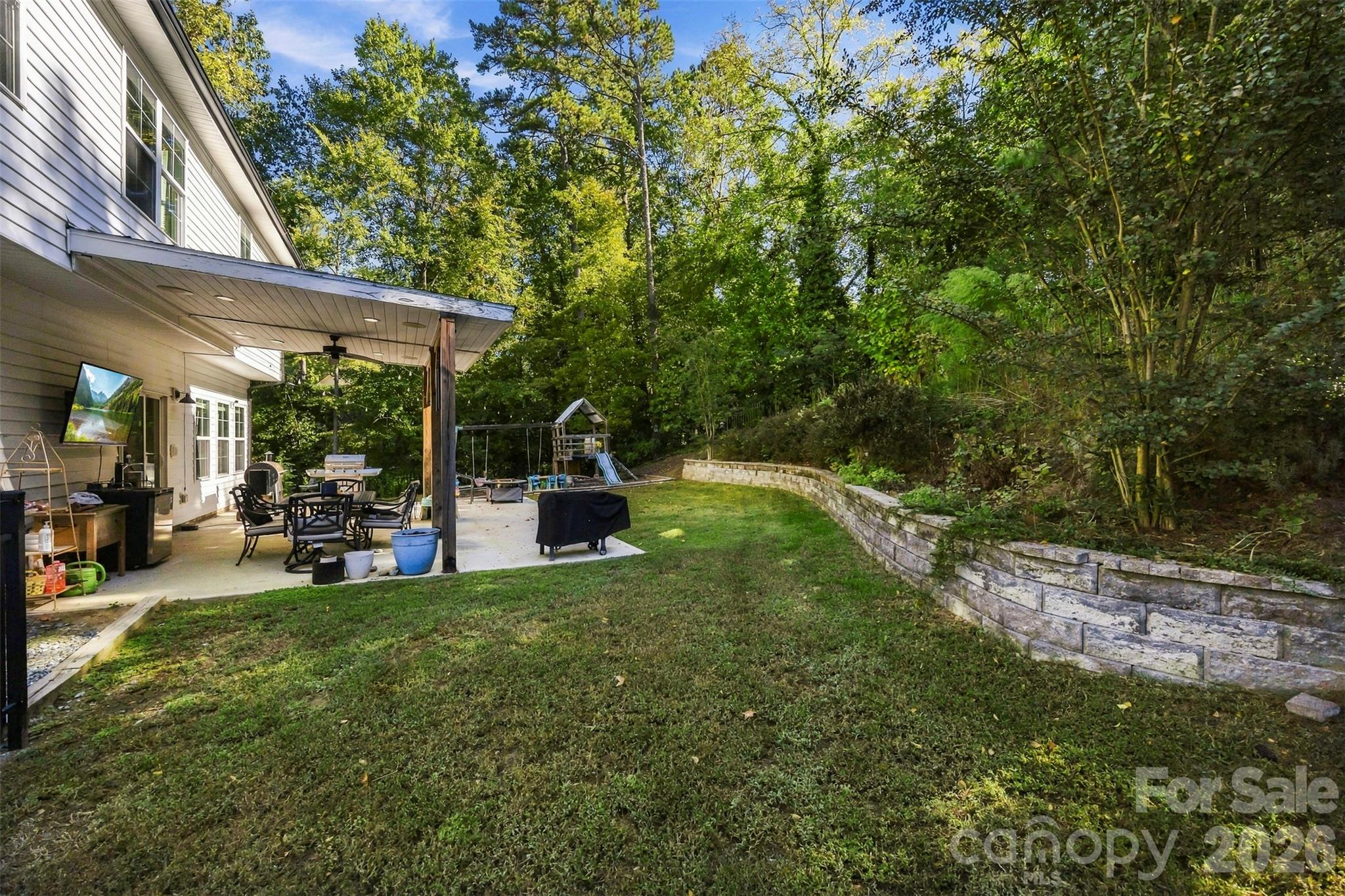419 Spruce Place A Property Photo 41