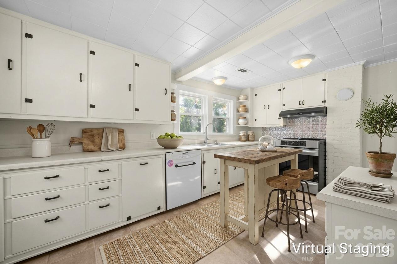 6998 Nobby Lail Road Property Photo 11