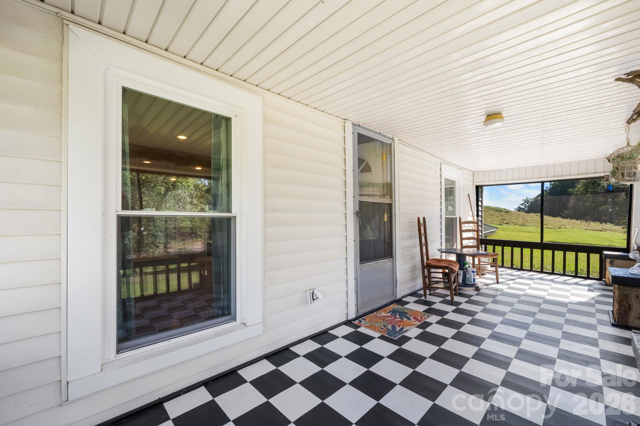 6998 Nobby Lail Road Property Photo 26