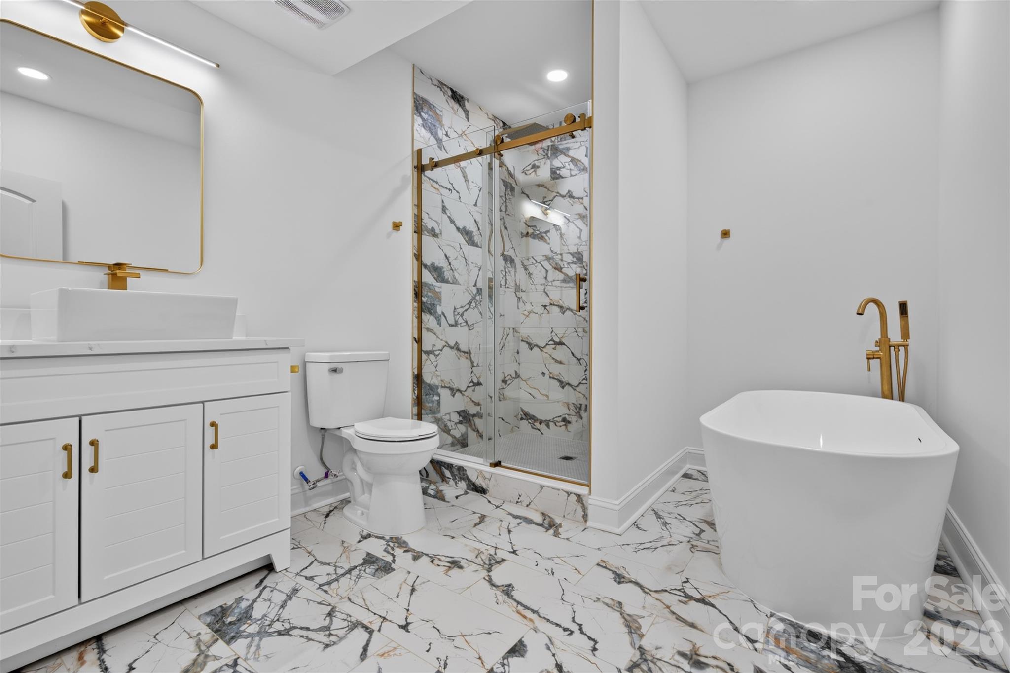 1561 Westdale Drive Property Photo 28