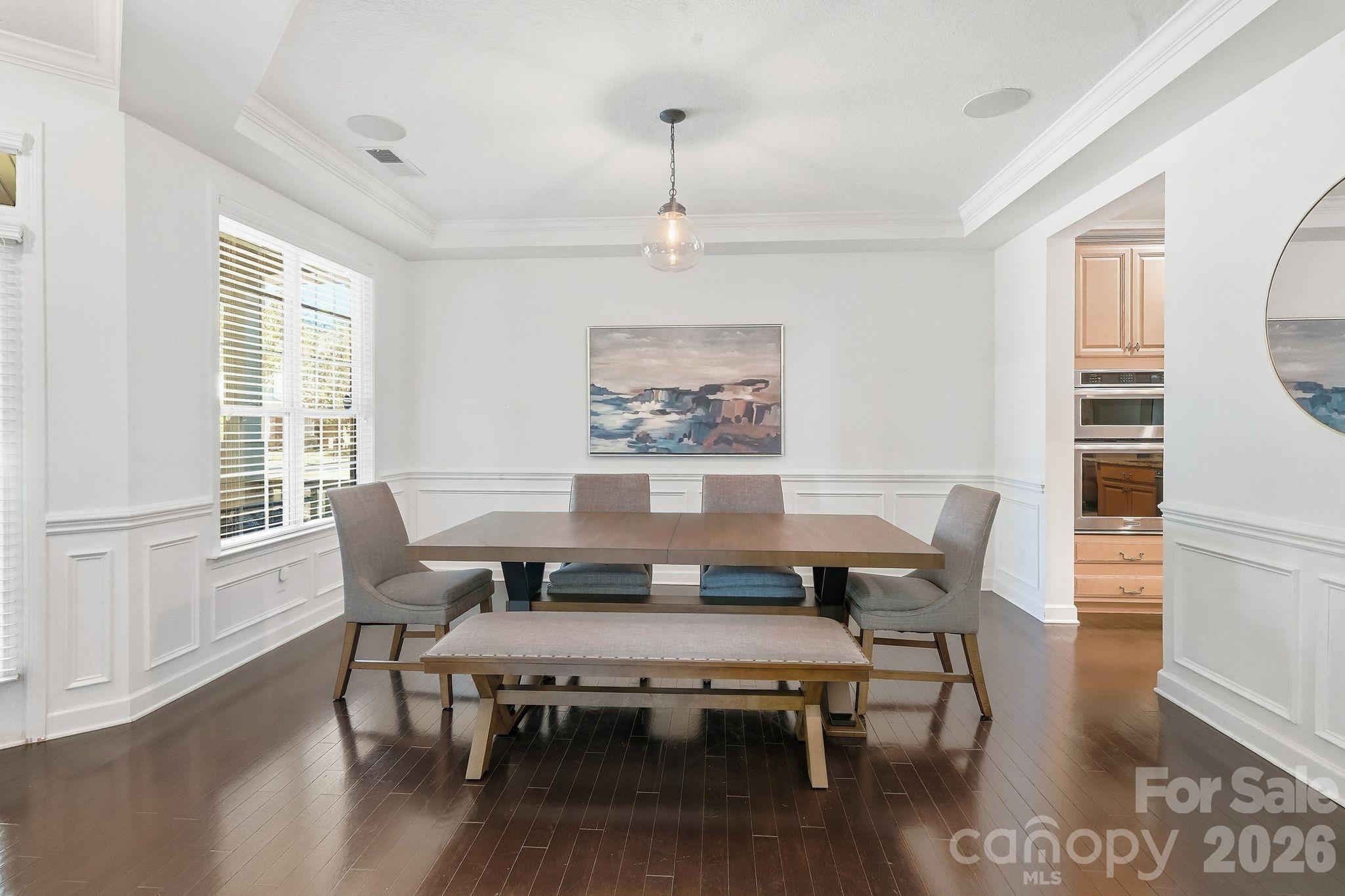 12902 Blakemore Avenue Property Photo 3