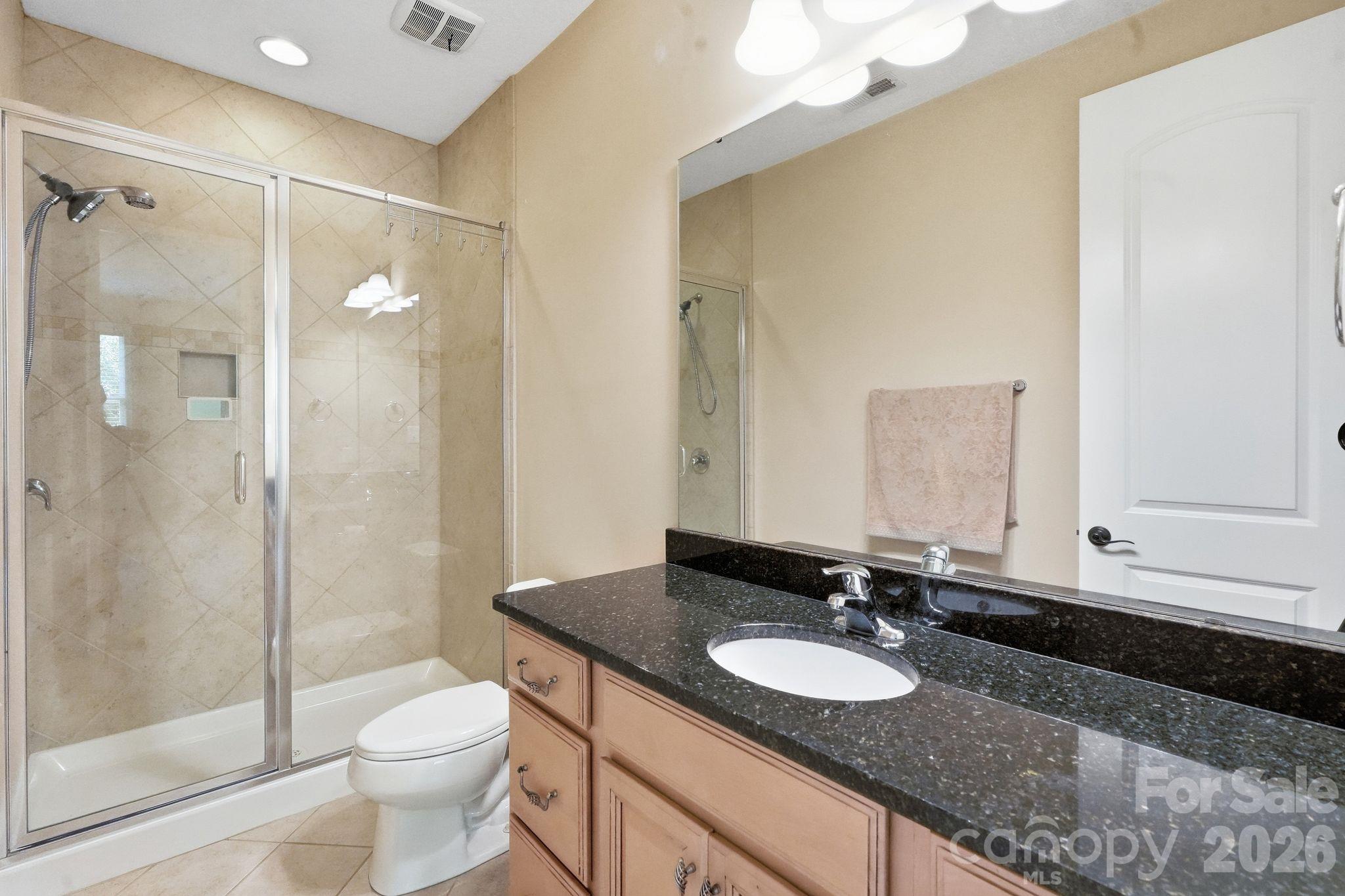 12902 Blakemore Avenue Property Photo 14